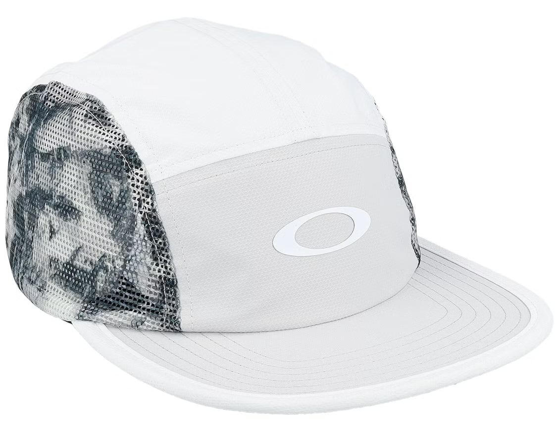 Oakley Latitude Arc Cap