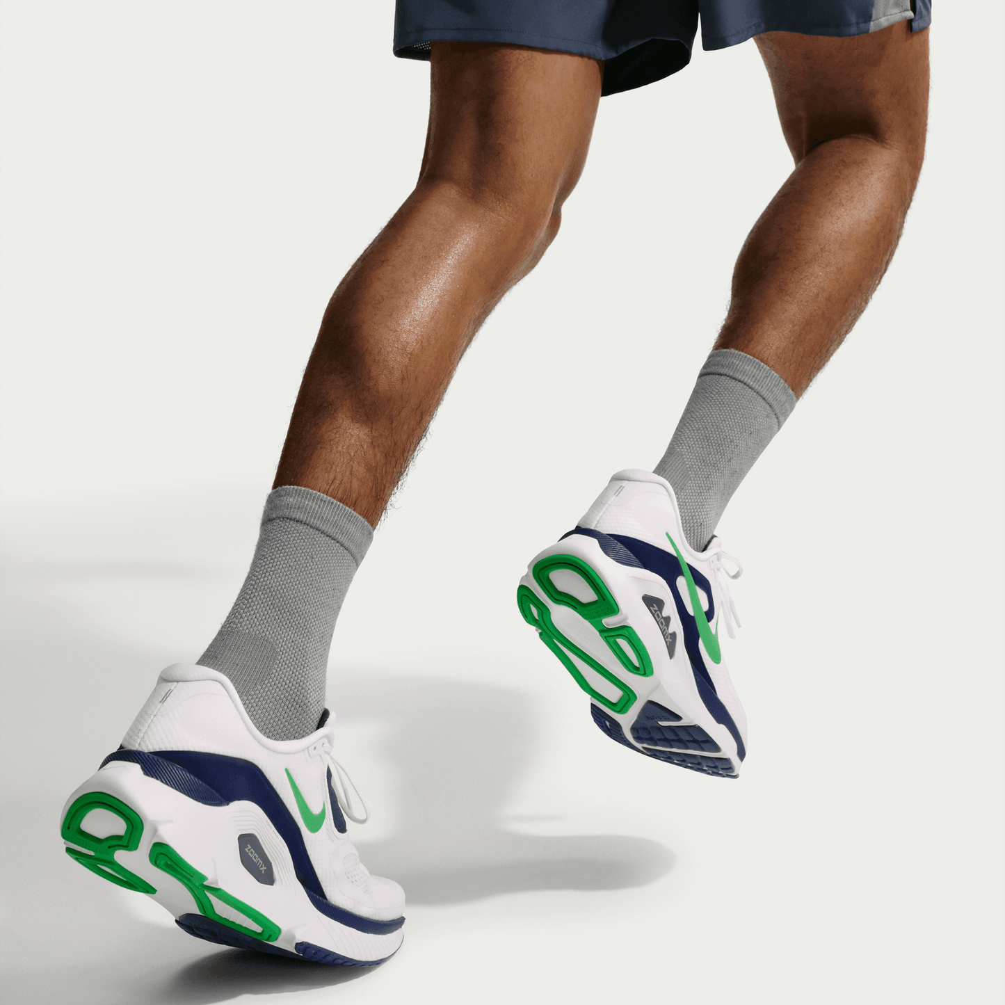 Mens Nike Structure Plus
