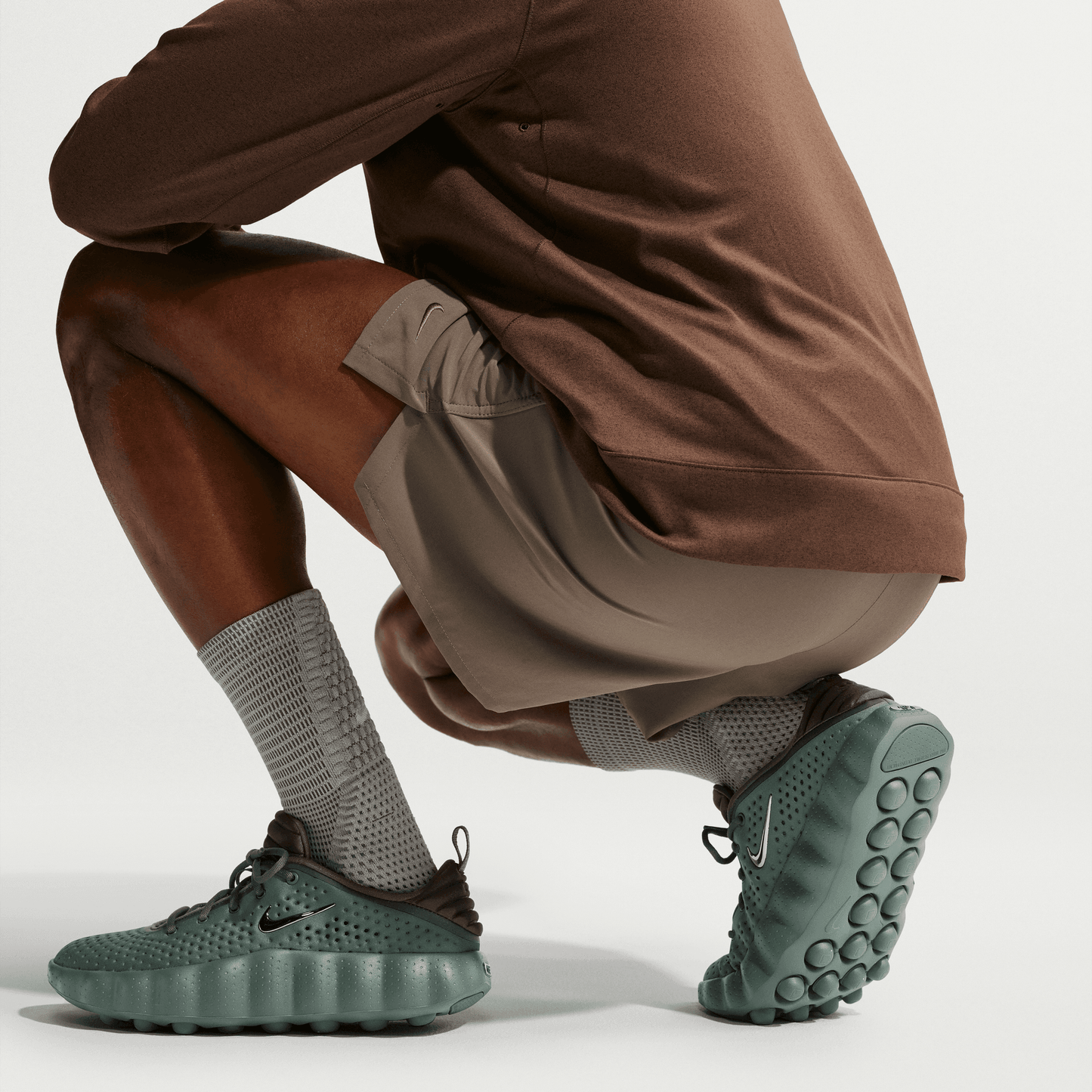 Mens Nike Mind 002
