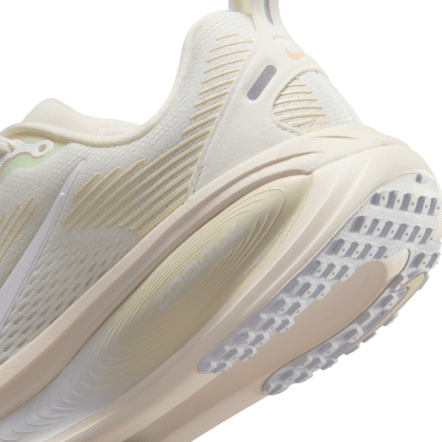 Womens Nike Vomero 18 ESS