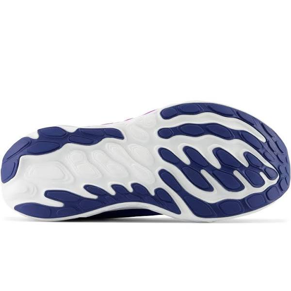 Womens New Balance Vongo 6