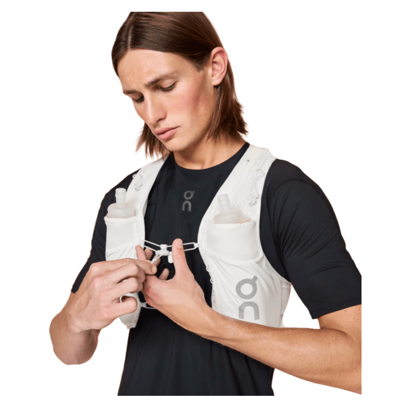 Unisex On Ultra Vest 10L – The Running Company