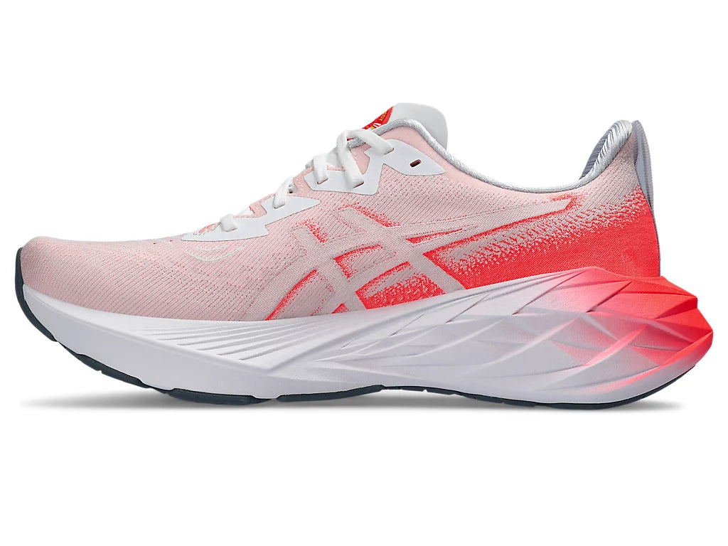 Womens Asics Novablast 4