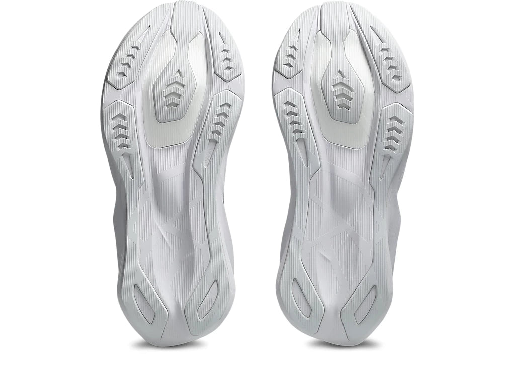 Womens Asics Novablast 6