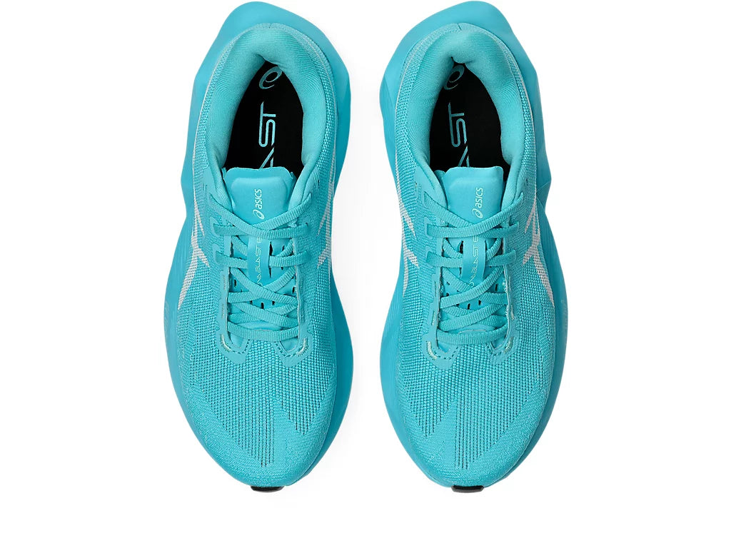 Womens Asics Novablast 6