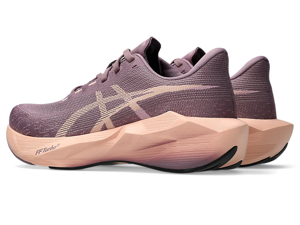 Womens Asics Novablast 6