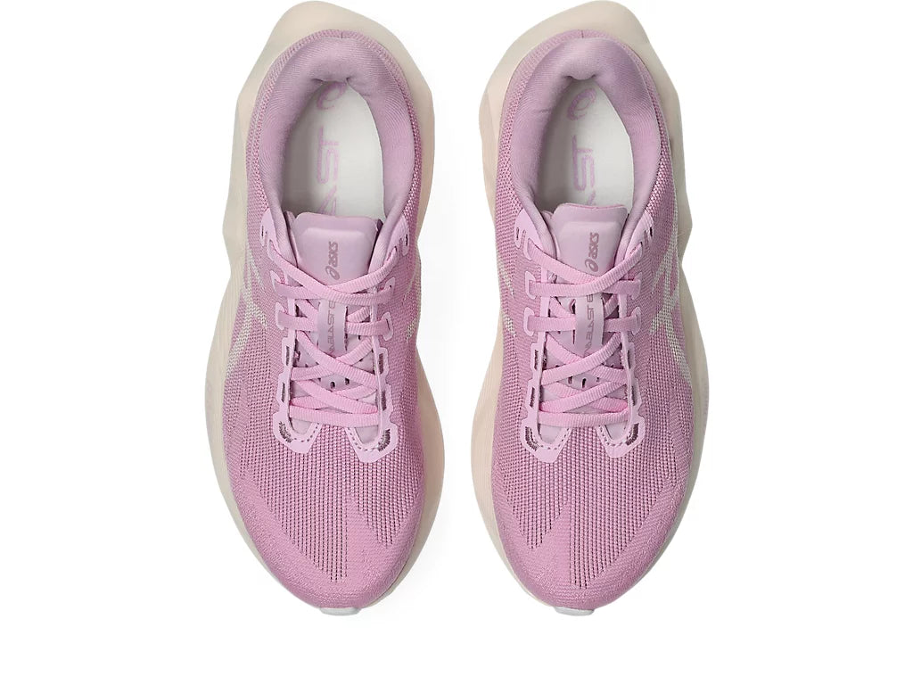Womens Asics Novablast 6