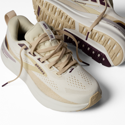 Womens Brooks Ariel GTS 26 (D Wide)