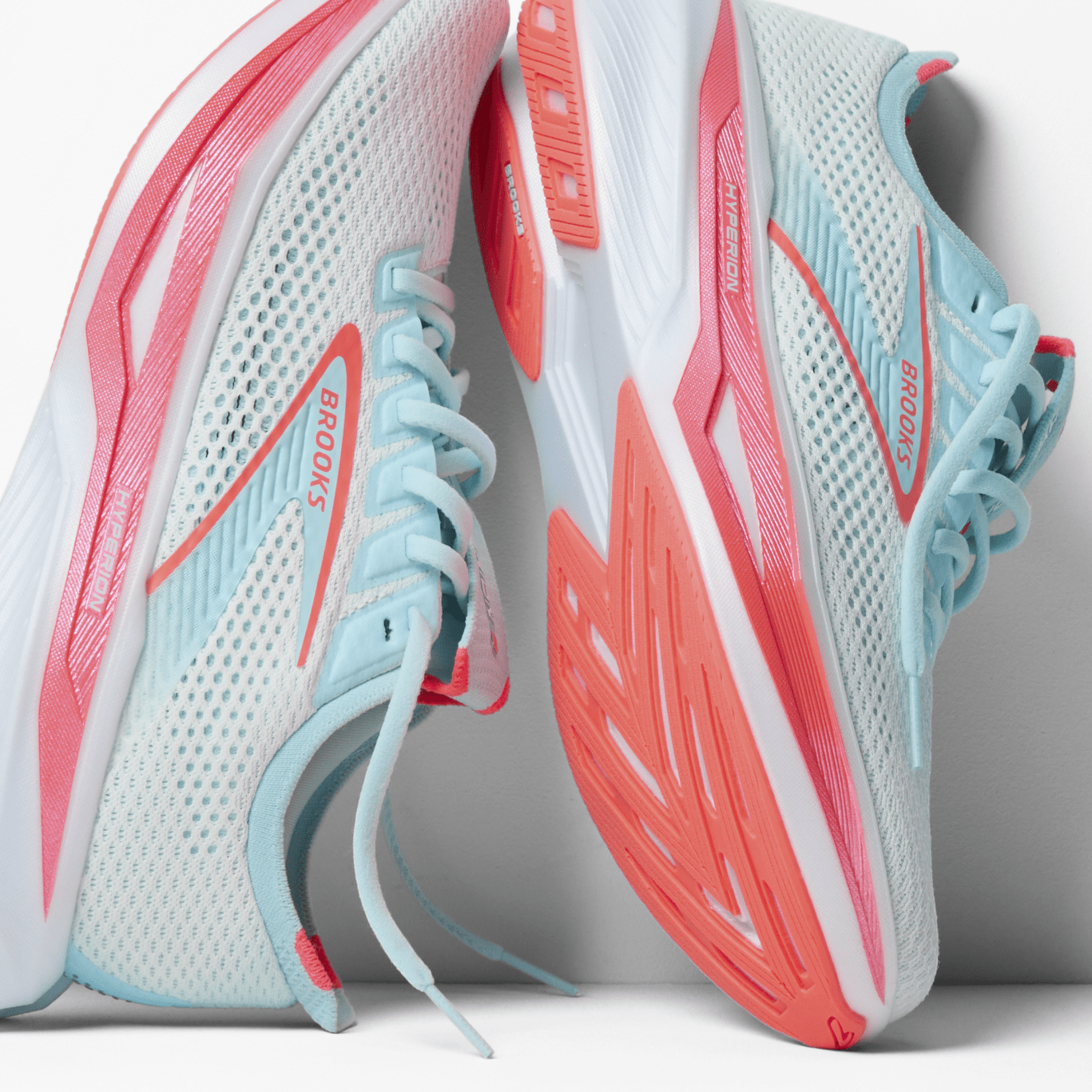 Womens Brooks Hyperion 3