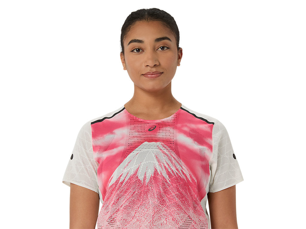 Womens Asics Fujitrail Elite Graphic SS Top