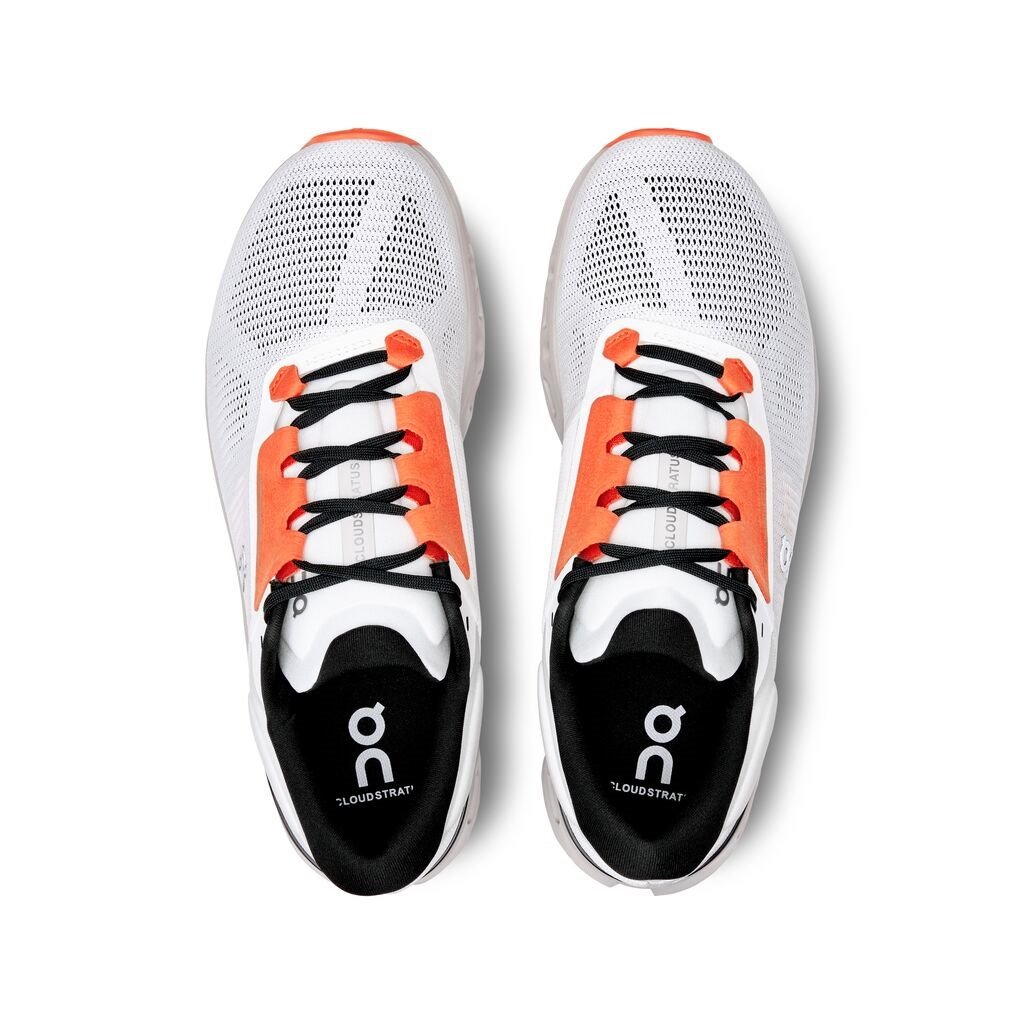 Mens On Cloudstratus 3