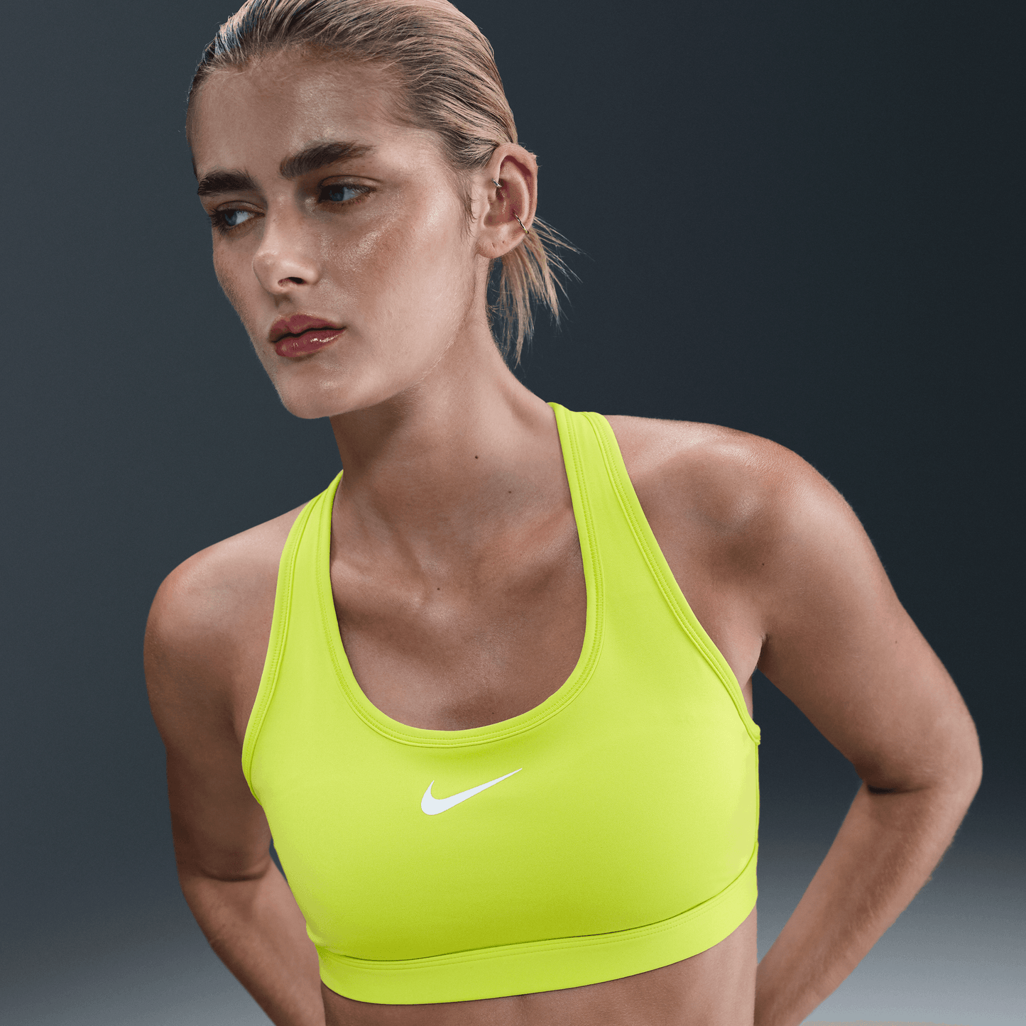 Nike Swoosh Medium Support Women's Padded Sports Bra