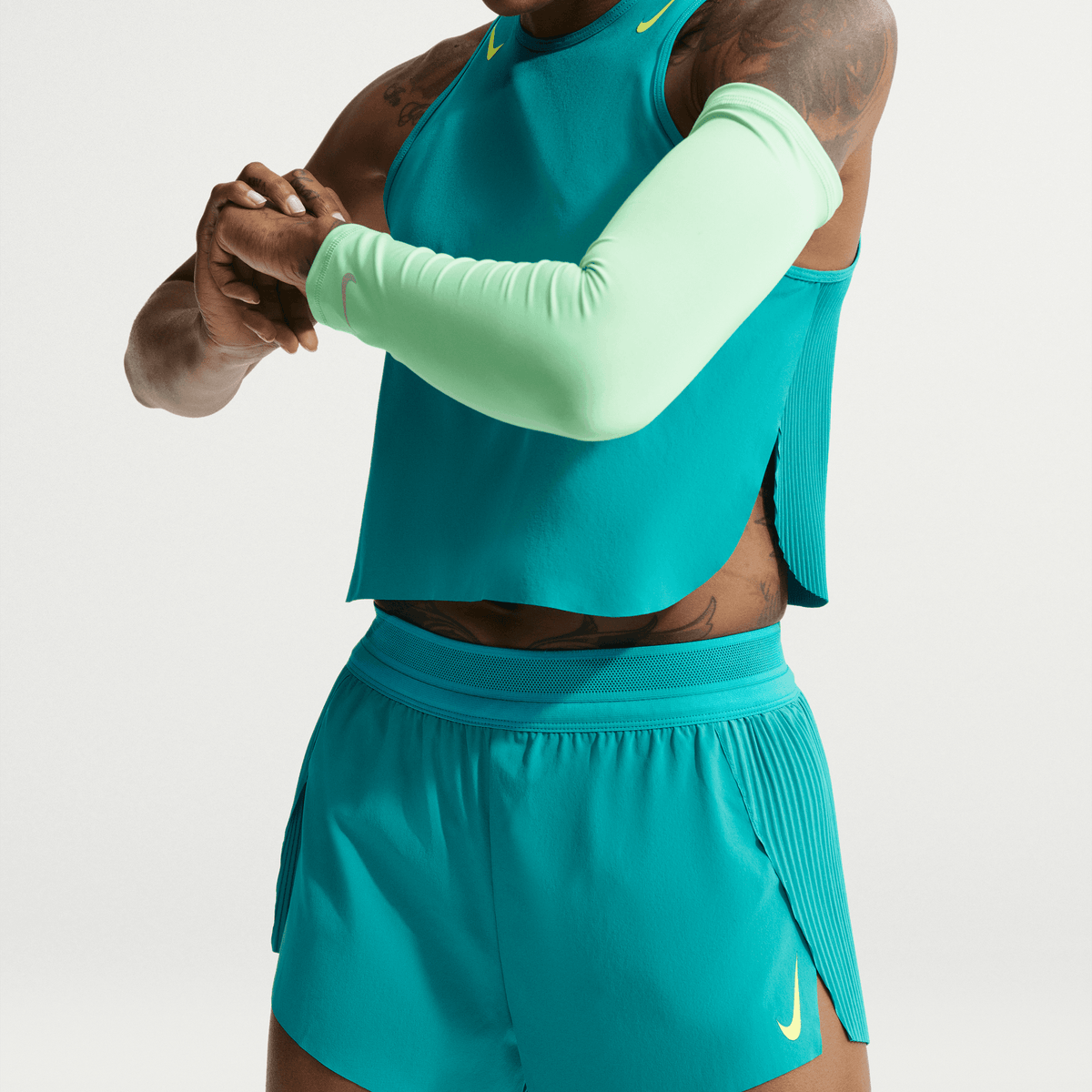 Womens Nike Aeroswift DF ADV MR 3In Short
