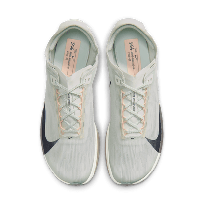 Mens Nike Streakfly 2