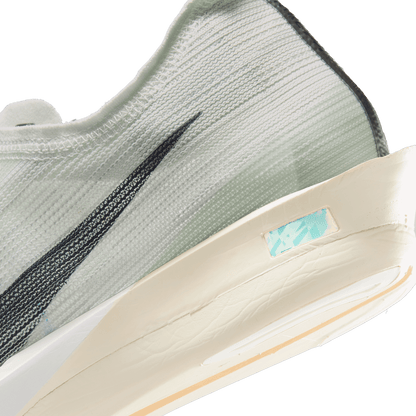 Mens Nike Streakfly 2