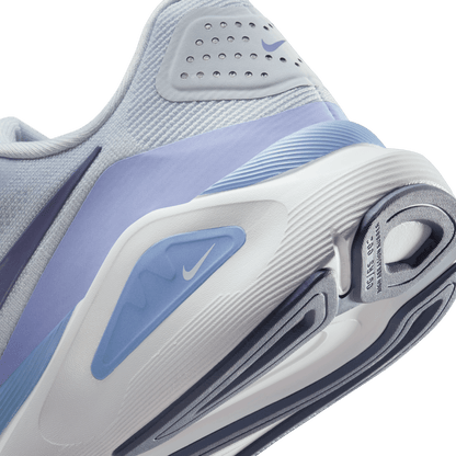 Womens Nike Structure 26