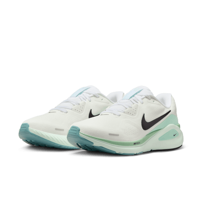 Womens Nike Structure 26