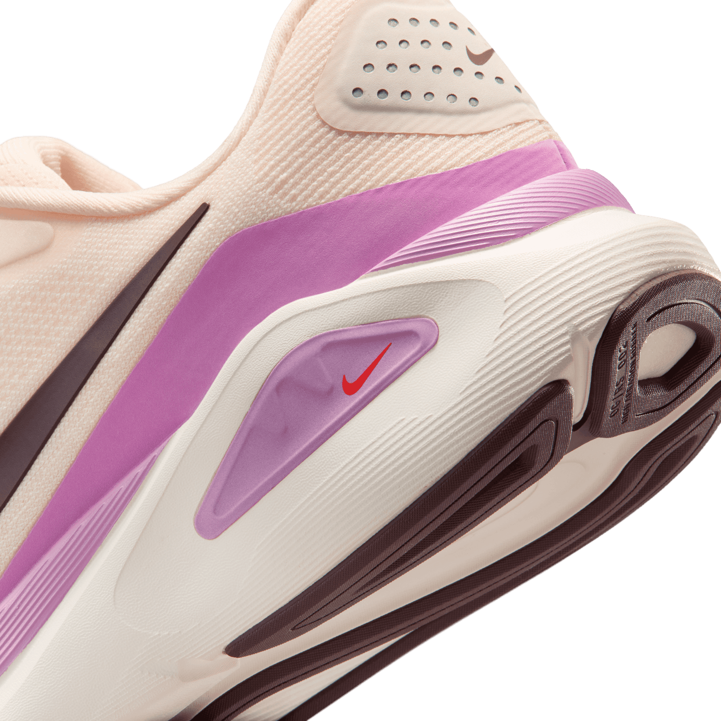 Womens Nike Structure 26