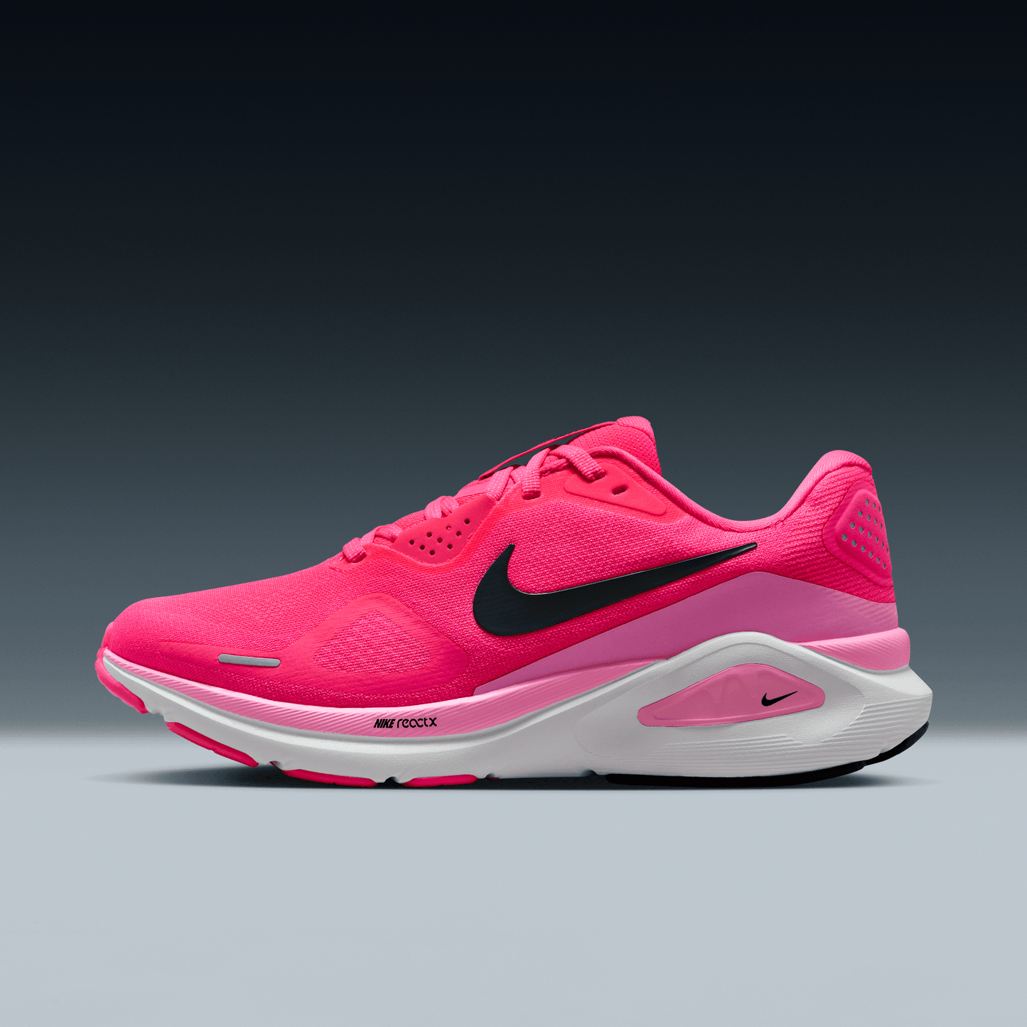 Womens Nike Structure 26