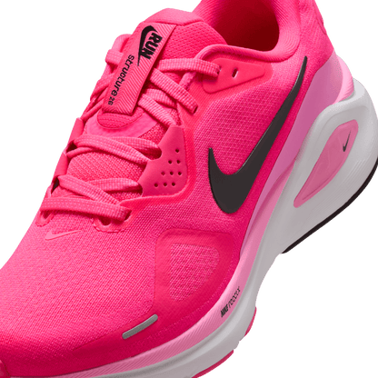 Womens Nike Structure 26