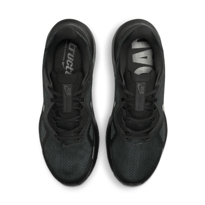 Mens Nike Structure 26