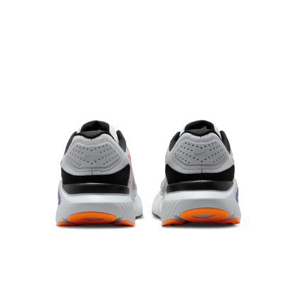 Mens Nike Structure 26