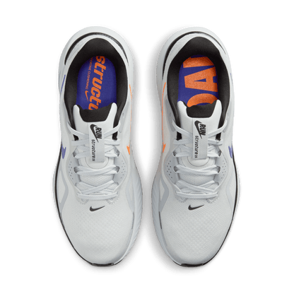 Mens Nike Structure 26