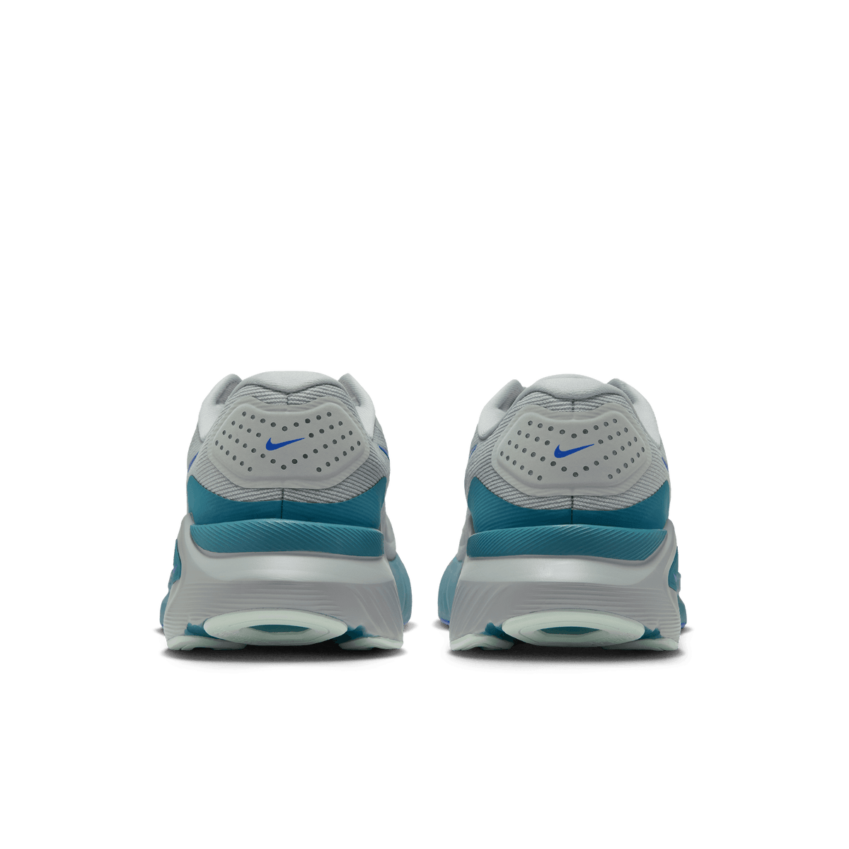 Mens Nike Structure 26