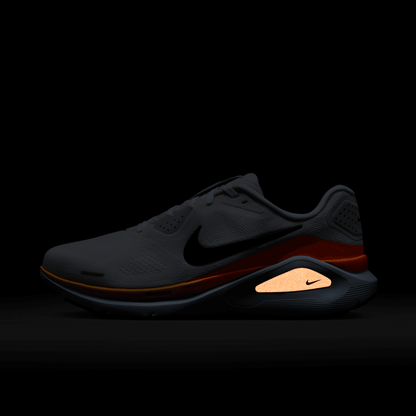 Mens Nike Structure 26