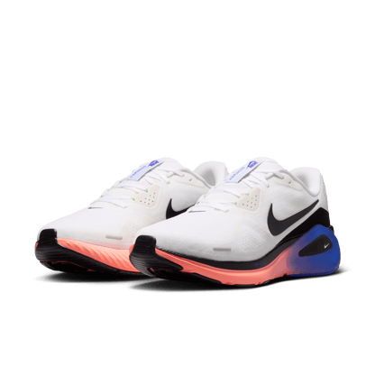 Mens Nike Structure 26