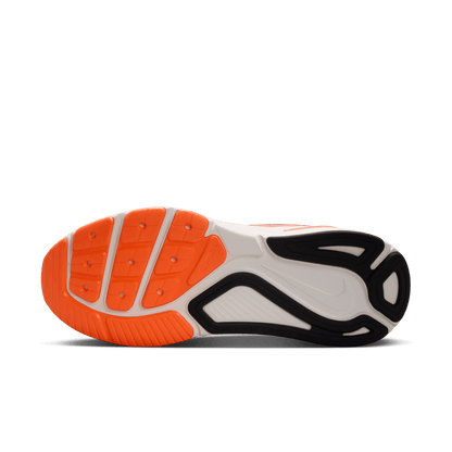 Mens Nike Structure 26