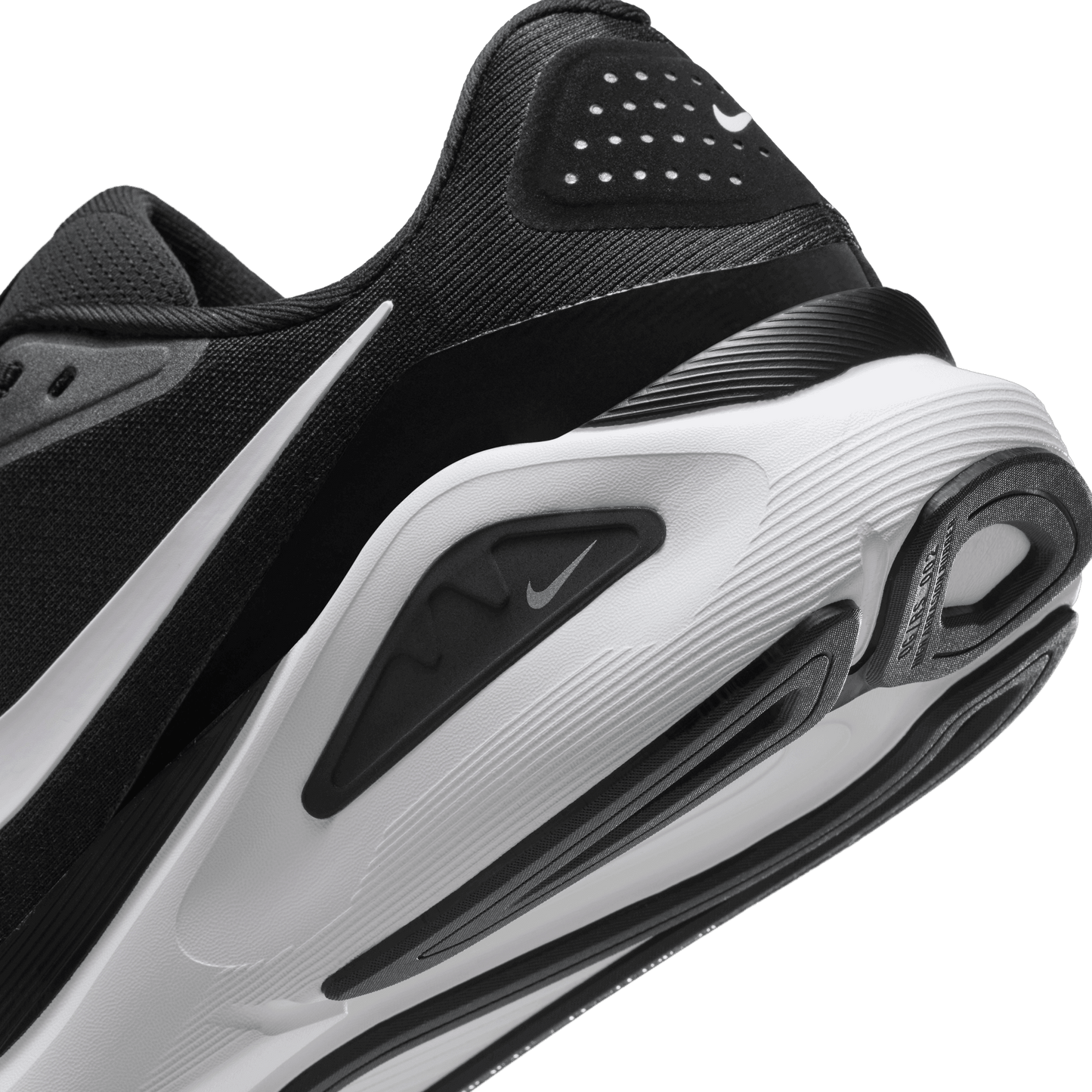 Mens Nike Structure 26 (2E Wide)