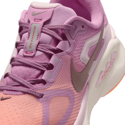Womens Nike Structure Plus