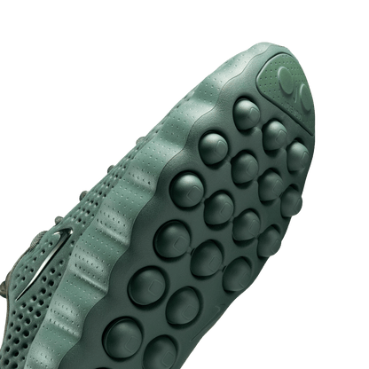 Mens Nike Mind 002