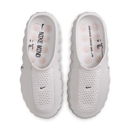 Womens Nike Mind 001