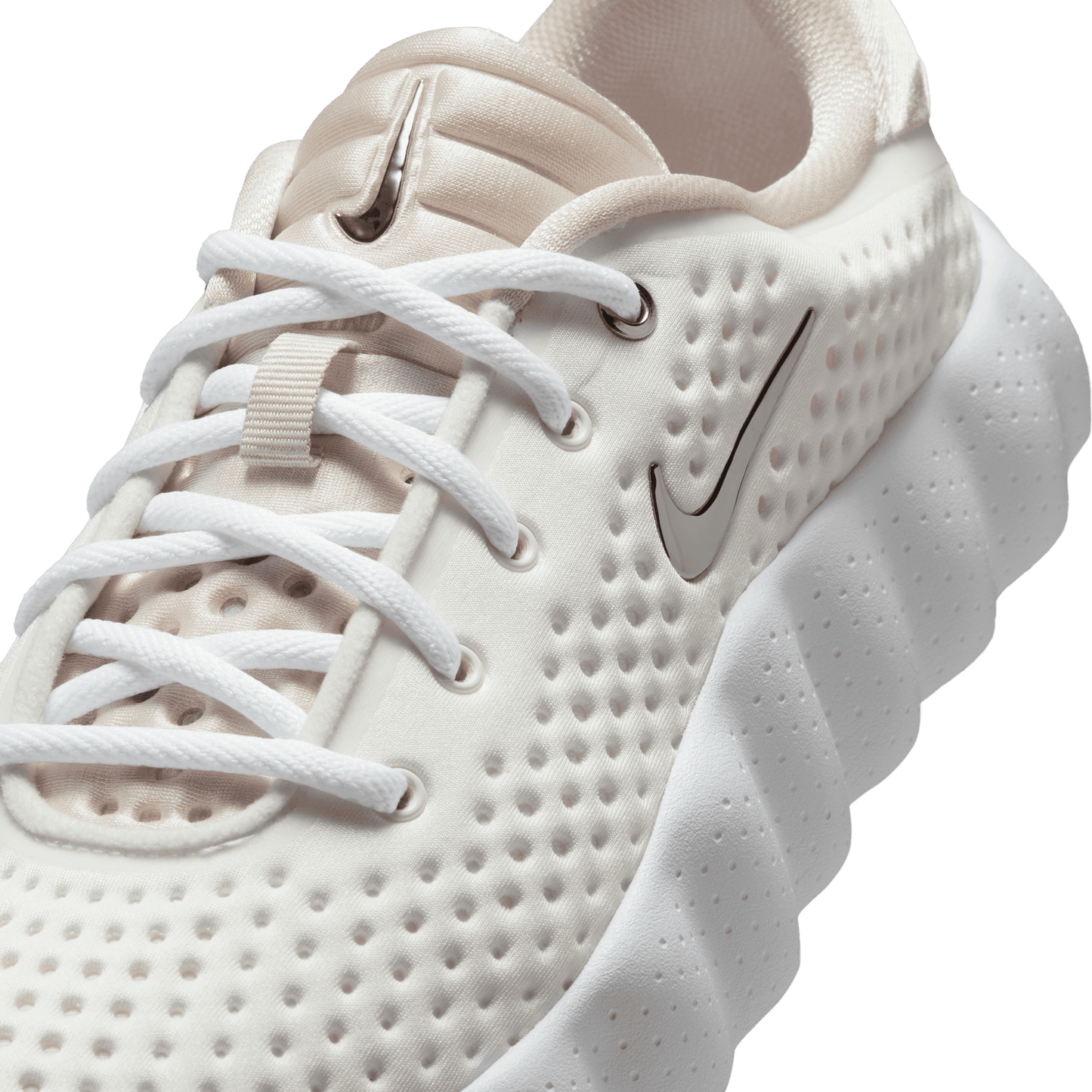 Womens Nike Mind 002