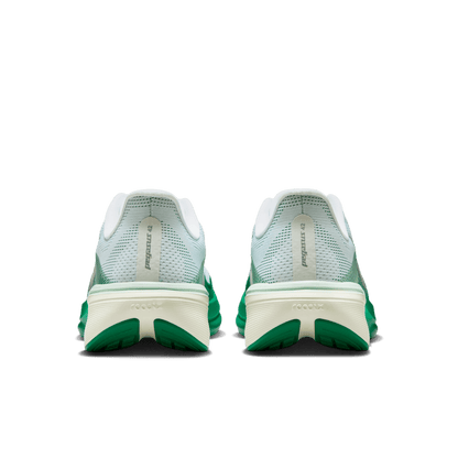 Womens Nike Pegasus 42
