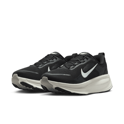 Mens Nike Vomero 18 (2E Wide)