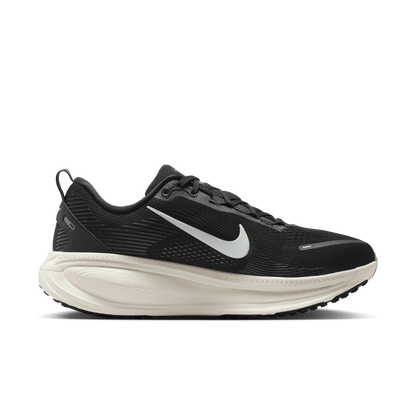 Mens Nike Vomero 18 (2E Wide)