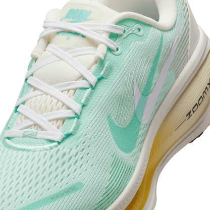 Womens Nike Vomero 18