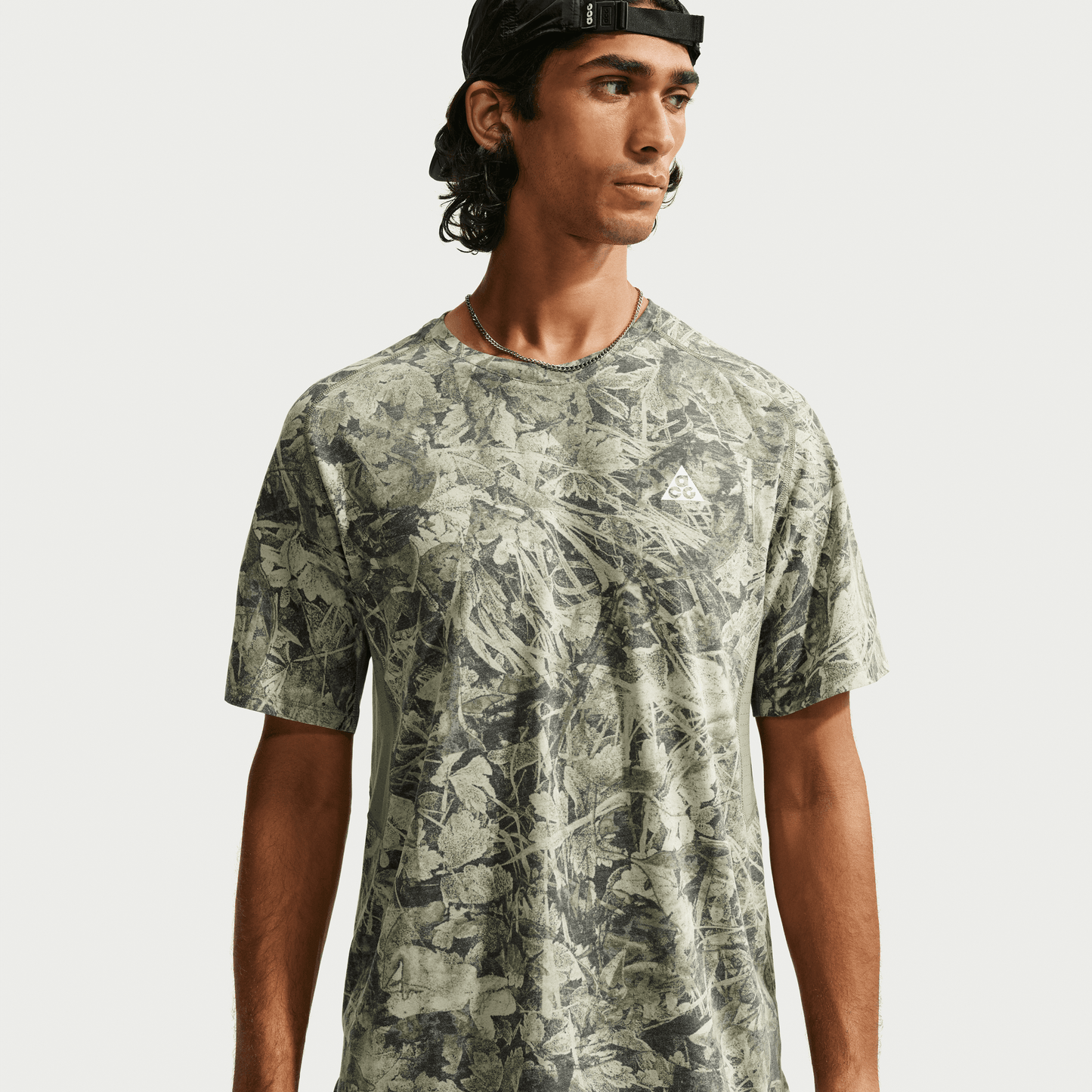 Mens Nike ACG Dri-FIT ADV Solar Chase SS Top AOP