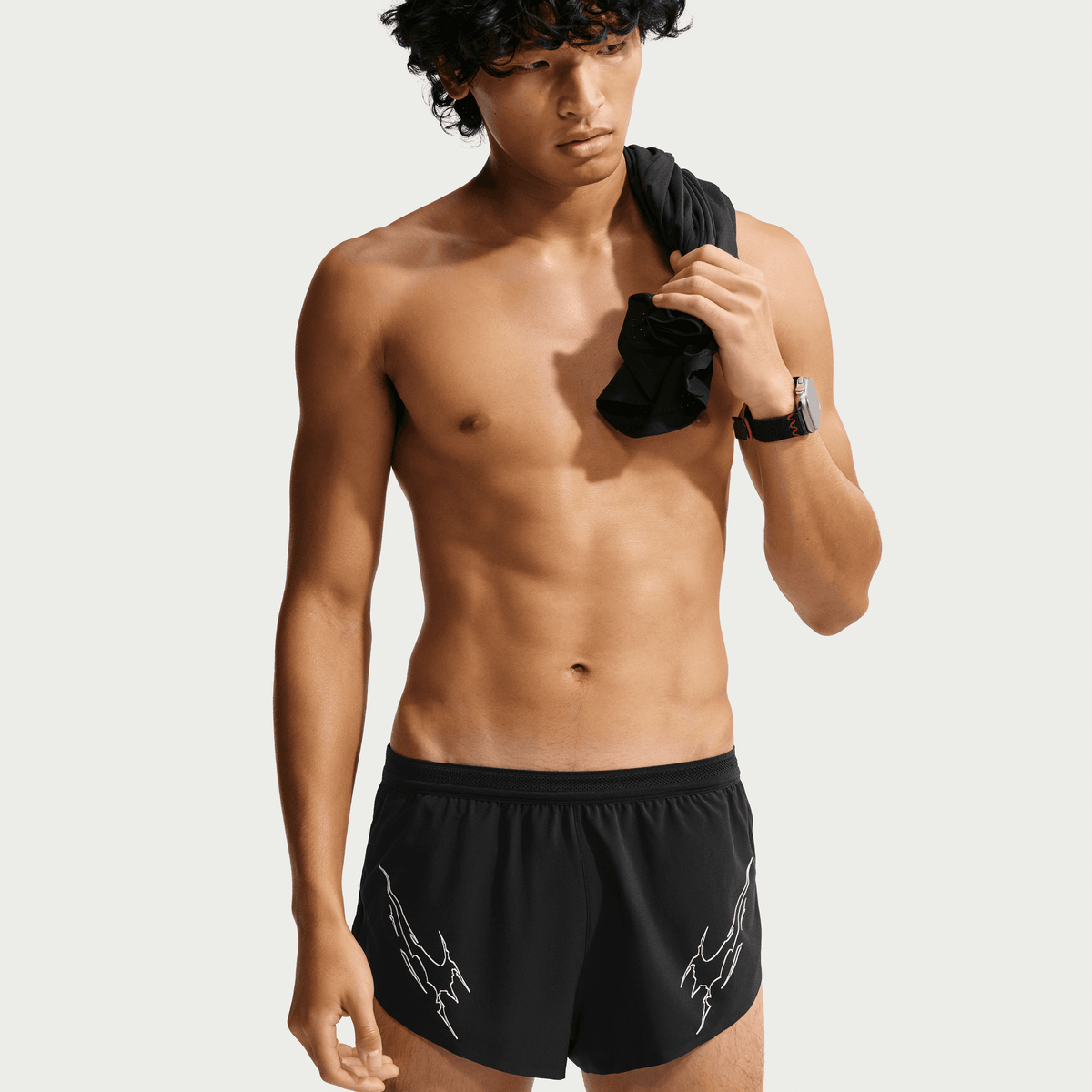 Mens Nike Dri-FIT ADV AeroSwift 2In BF GFX Shorts