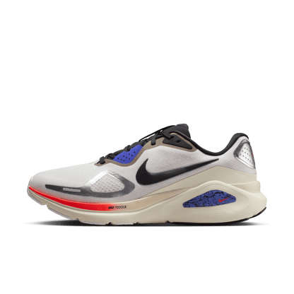 Mens Nike Structure 26