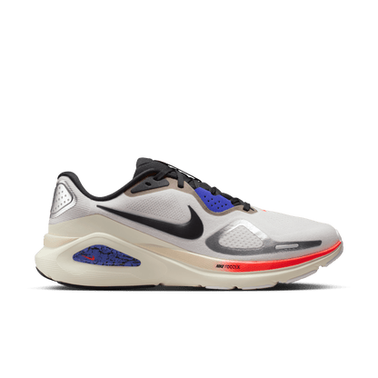 Mens Nike Structure 26