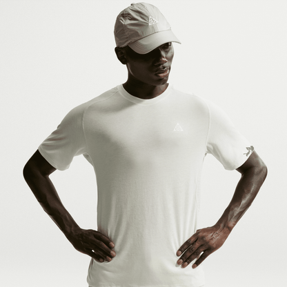 Mens Nike ACG Dri-FIT ADV Solar Chase SS Top