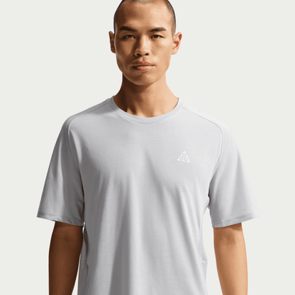 Mens Nike ACG Dri-FIT ADV Solar Chase SS Top