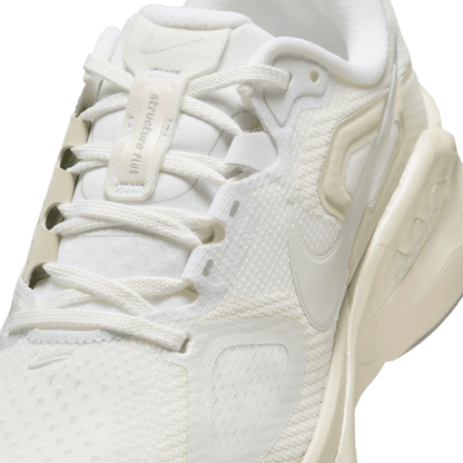 Womens Nike Structure Plus ESS