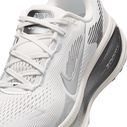 Womens Nike Vomero 18 ESS
