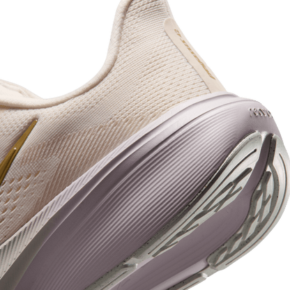 Womens Nike Pegasus 42