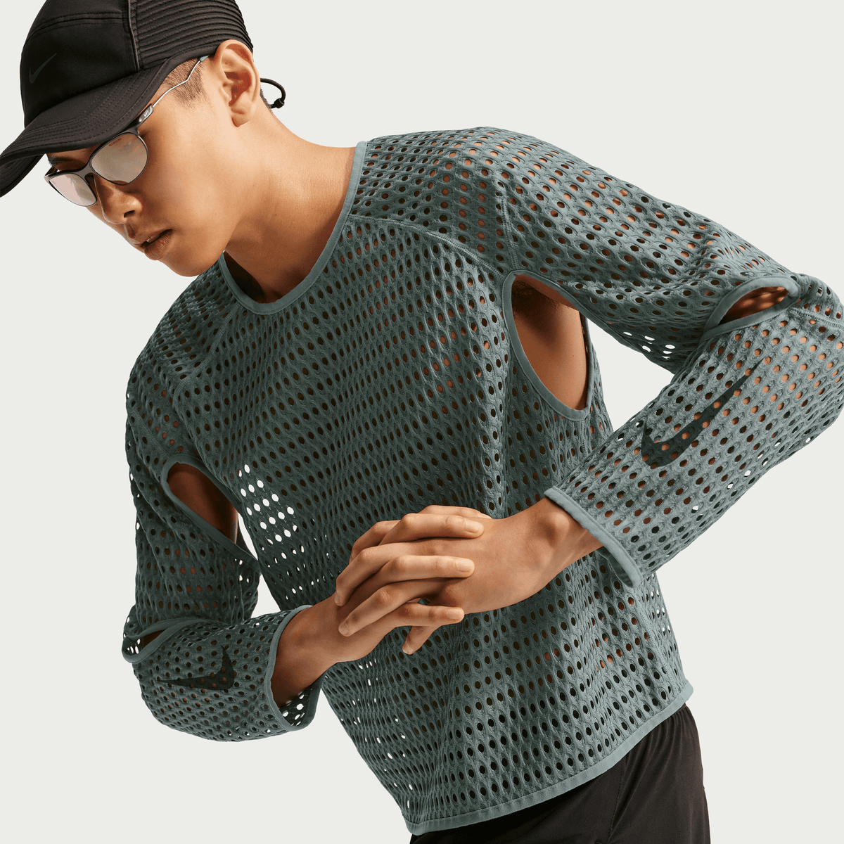 Mens Nike Aero-FIT Radical AirFlow Long Sleeve Top